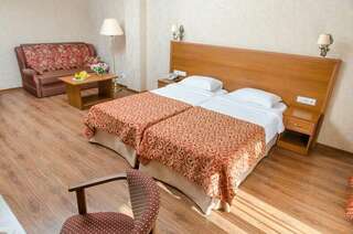 Гостиница Либерти Fly Адлер Семейный полулюкс-9