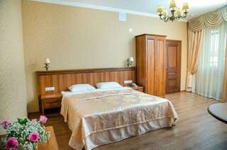 Гостиница Либерти Fly Адлер Представительский люкс-3