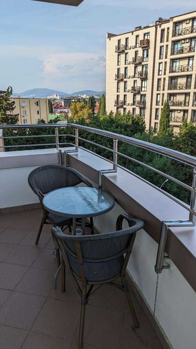 Гостиница Либерти Fly Адлер-85